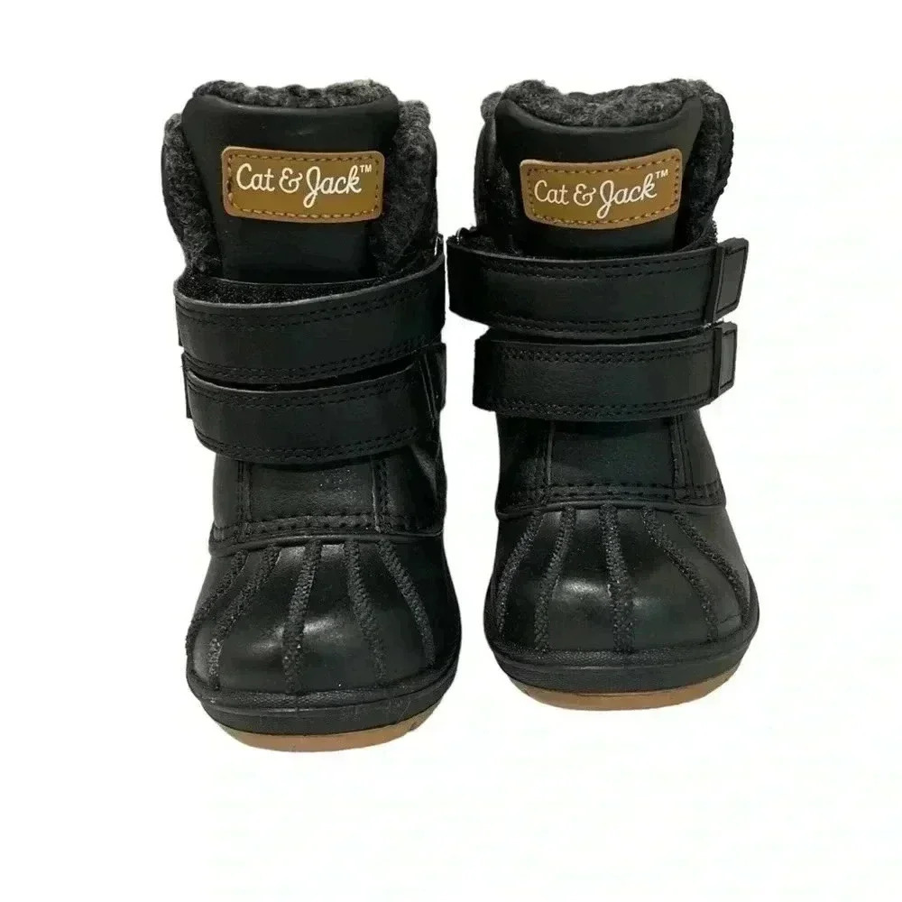 Cat & Jack boots - Picture 2 of 7